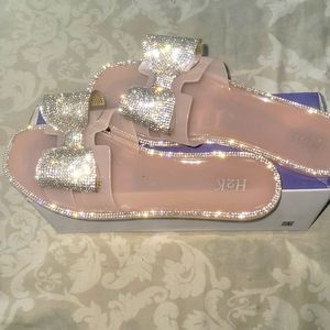 RHINESTONE BOW JELLY SLIDE